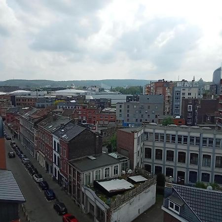 Liege Centre Mediacite Appartement Possible Parking Terrasse Immense 8Eme Pour 2 Personnes Bagian luar foto