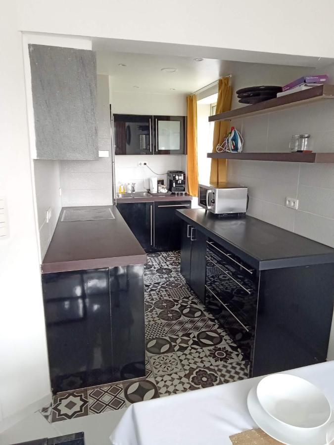 Liege Centre Mediacite Appartement Possible Parking Terrasse Immense 8Eme Pour 2 Personnes Bagian luar foto